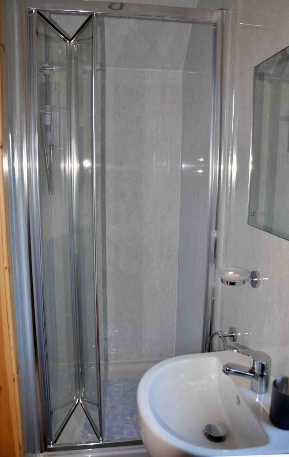 Seaview Pod And Hot Tub Villa Ballachulish Bagian luar foto